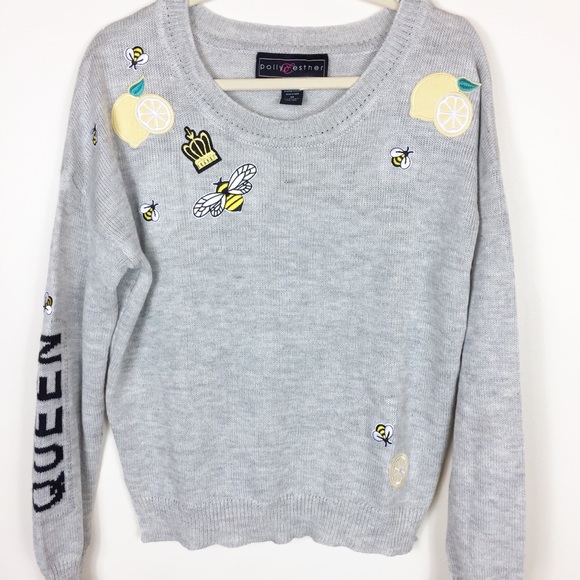 Polly & Esther Sweaters - Polly & Esther | Queen Bee Sweater Size Medium